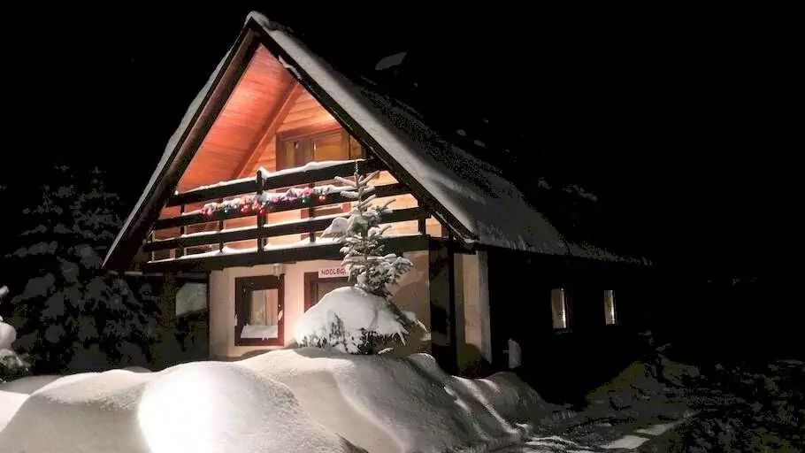 Chata Sihelné 2332 (1)