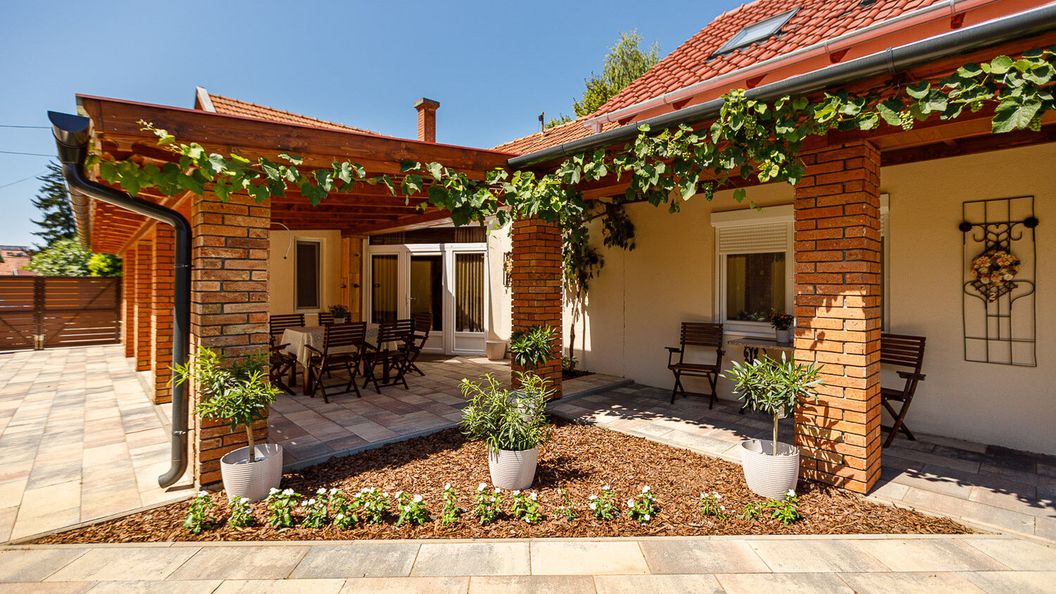 Gála Apartman Gyula (1)