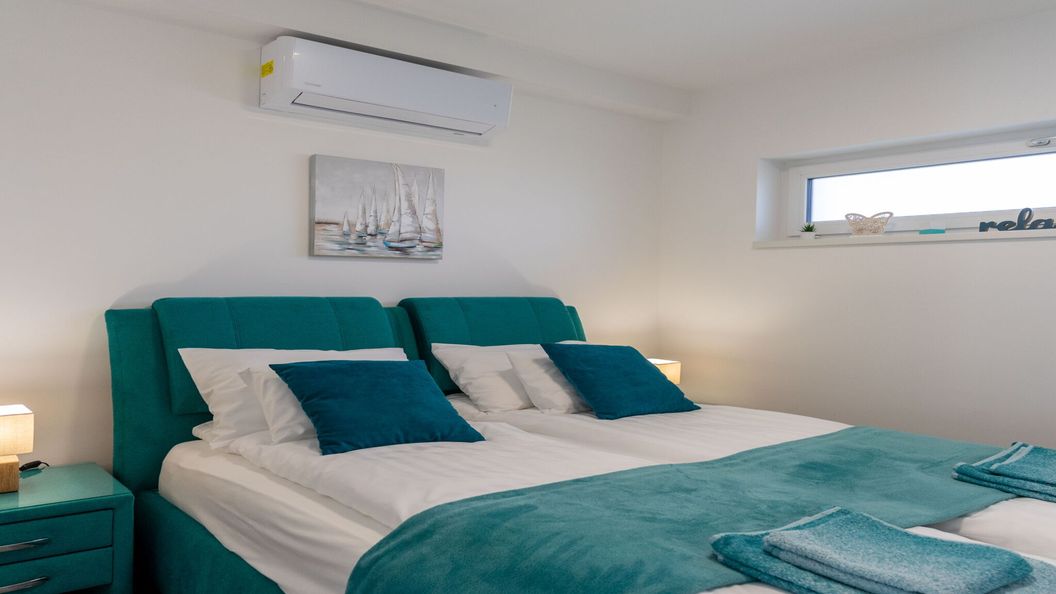 Relax Beach Apartman Fonyód (1)