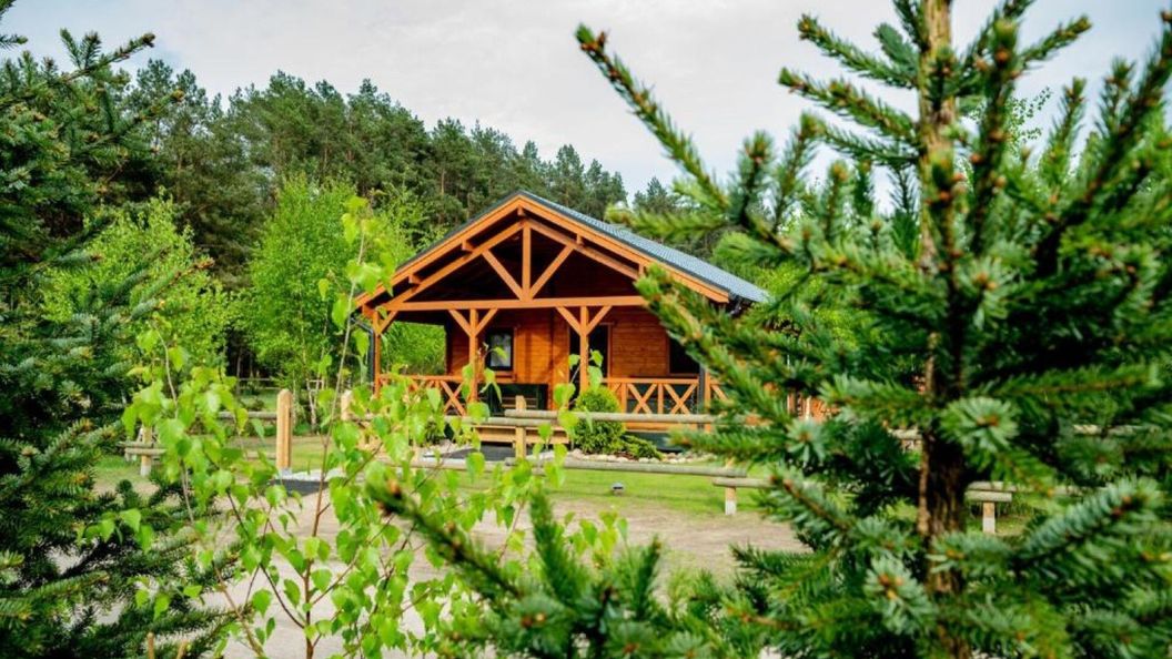 Chata na Polanie Tarnowo (1)