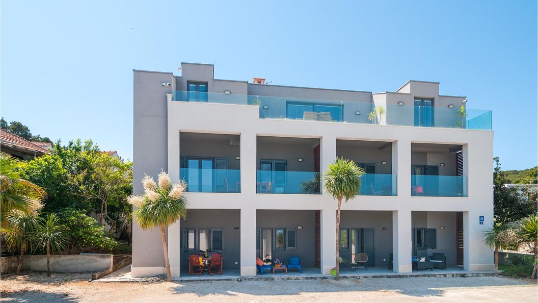 Apartman Sutivan - CDB741 (1)