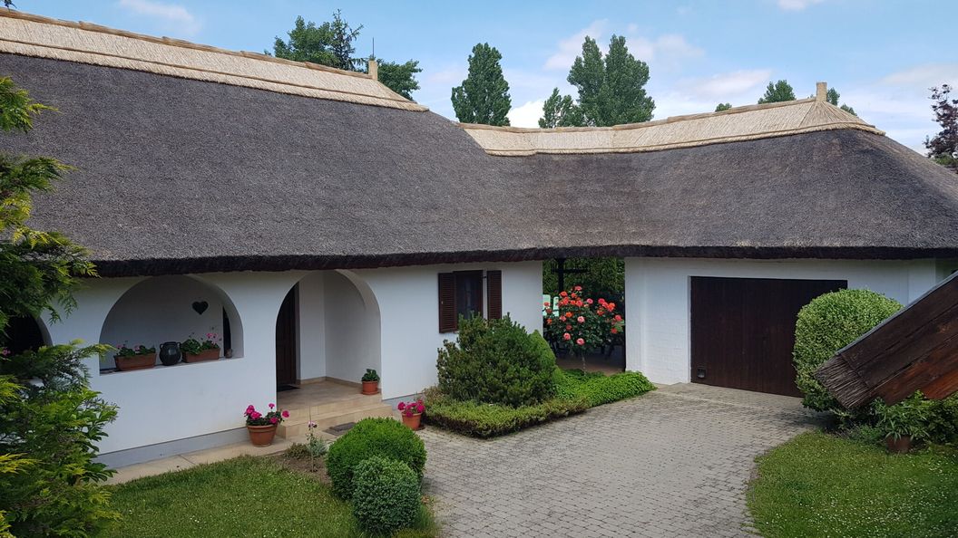 Nádfedeles Vendégház Gárdony-Agárd (1)