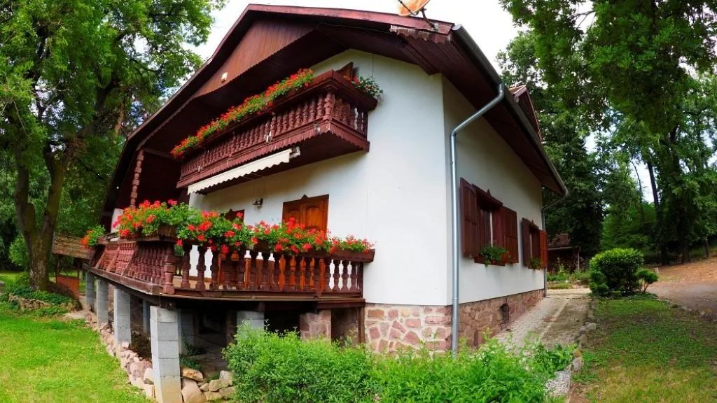 Bakonya Vendégház (1)