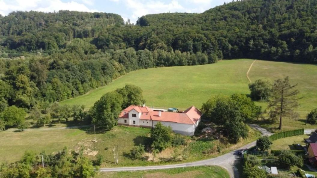 Růžičkův dvůr Hranice (1)