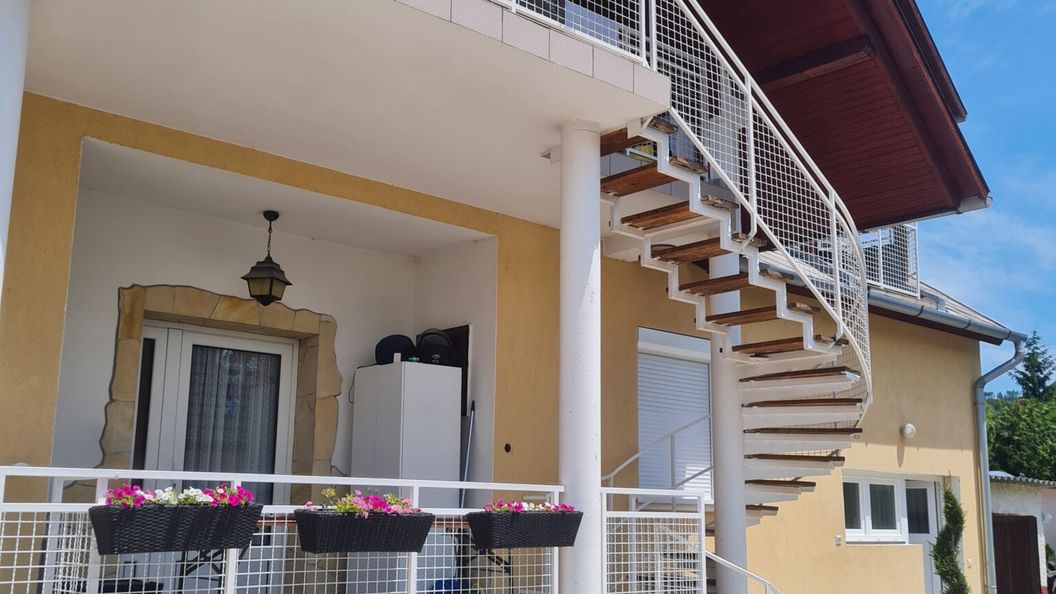 Tavirózsa Apartman Gyenesdiás (1)