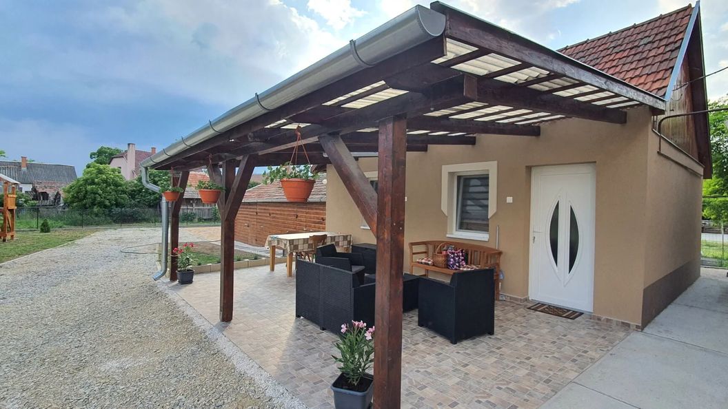 Idill Vendégház Poroszló (1)