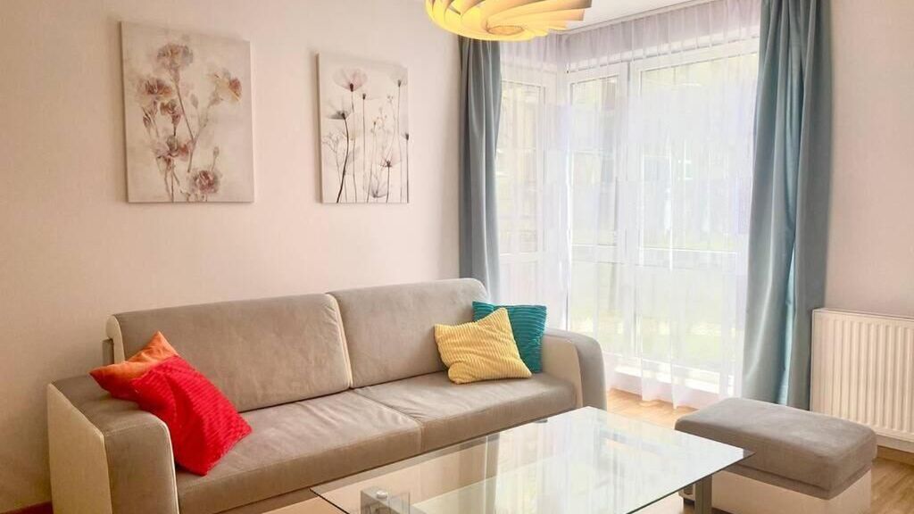 Apartament Laura by Q4Apartments (1)