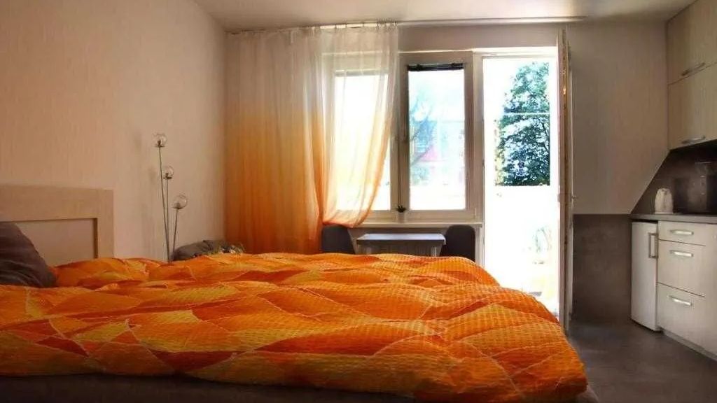 Garsonka Ostrava (1)