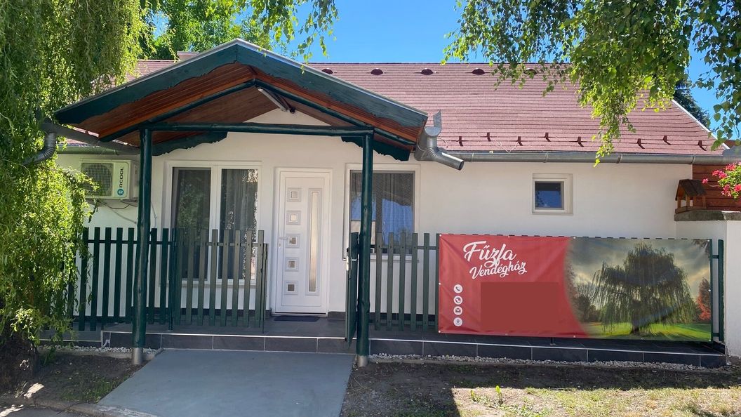 Fűzfa Vendégház Göd (1)