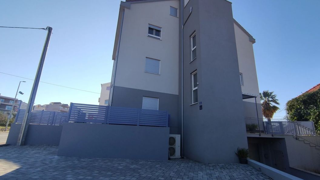 Apartman Rosie Podstrana (1)