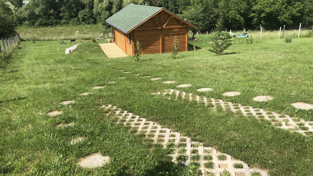 Csendes-völgy Faház Verőce (1)