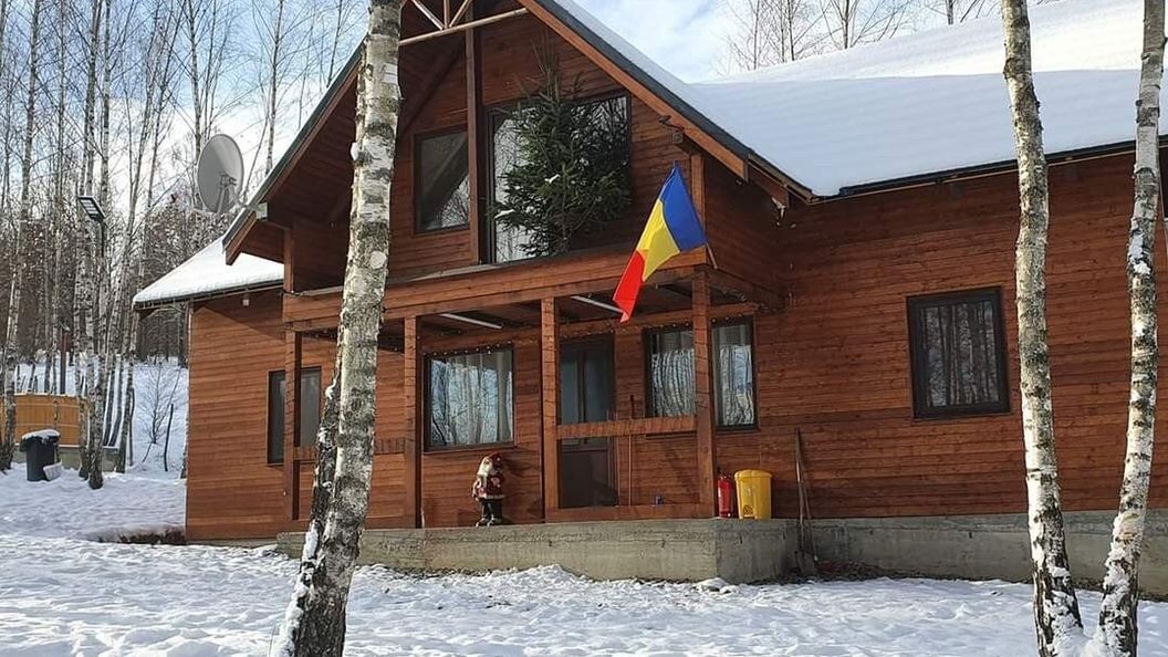 Cabana Cu Mesteceni Văleni (1)