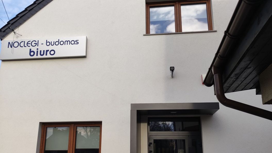 Noclegi Budomas Wrocław-Szymanów (1)