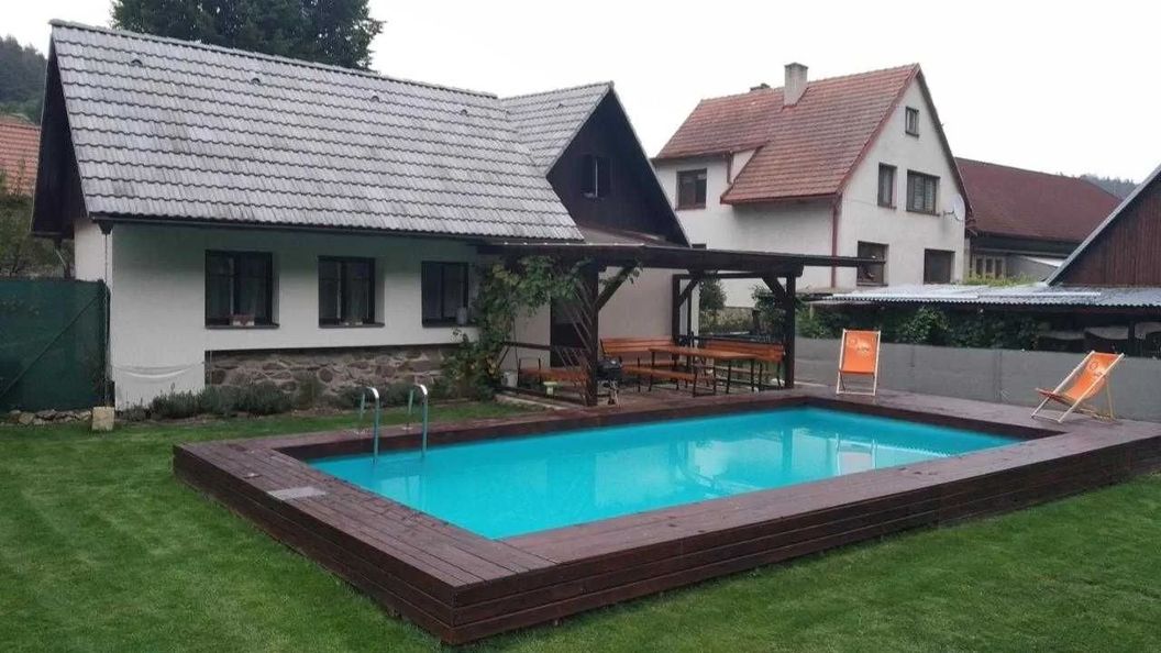 Cchaloupka U řeky Vír (1)