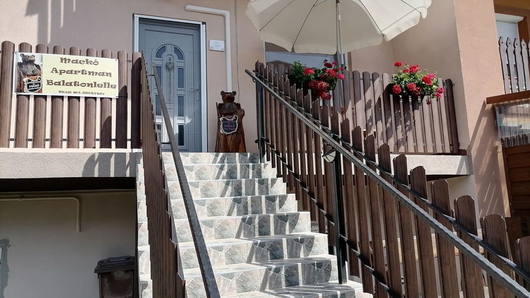 Mackó Apartman Balatonlelle (1)