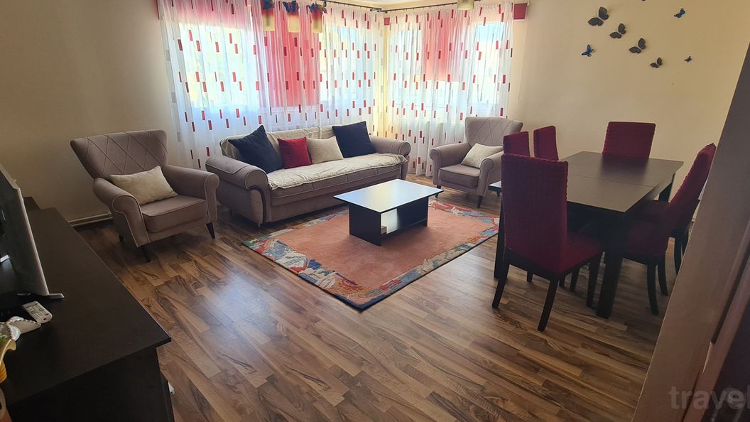 Casa Valea Lupului Ocnița (1)