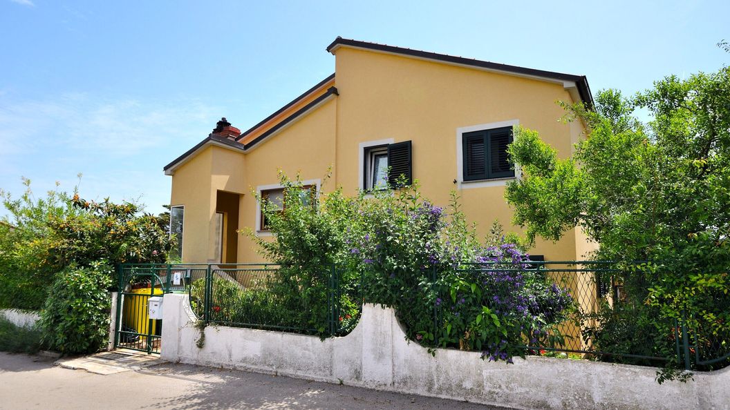 Apartments Pintur Premantura (1)