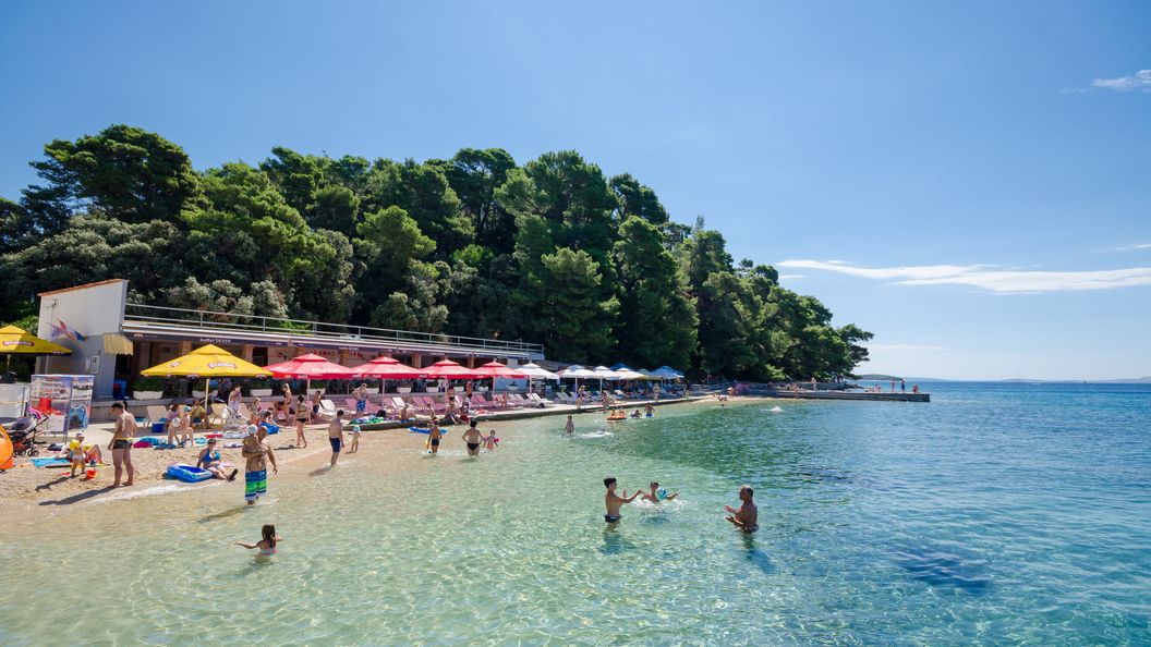 Apartments Biserka G Palit (1)