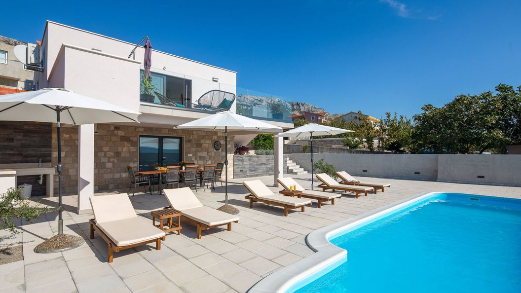 Villa Petra Kastel Sucurac (1)