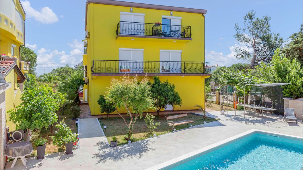 Apartman Pula - CIR579 (1)