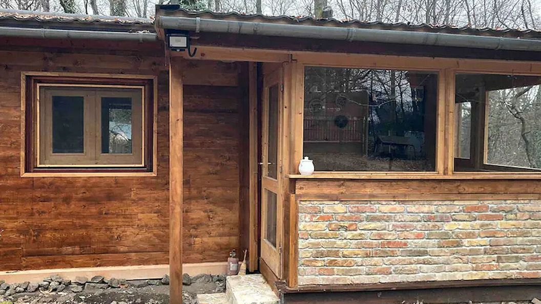 Cinke házikó - fészek a természetben Kismaros (1)