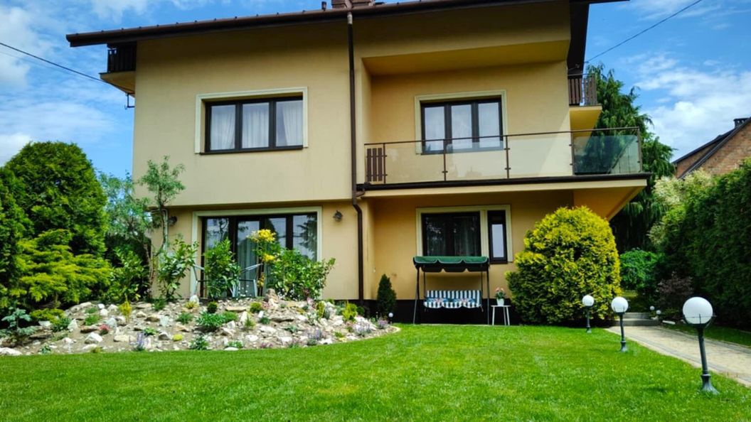 Dom Gościnny Przedmieście Kielce (1)