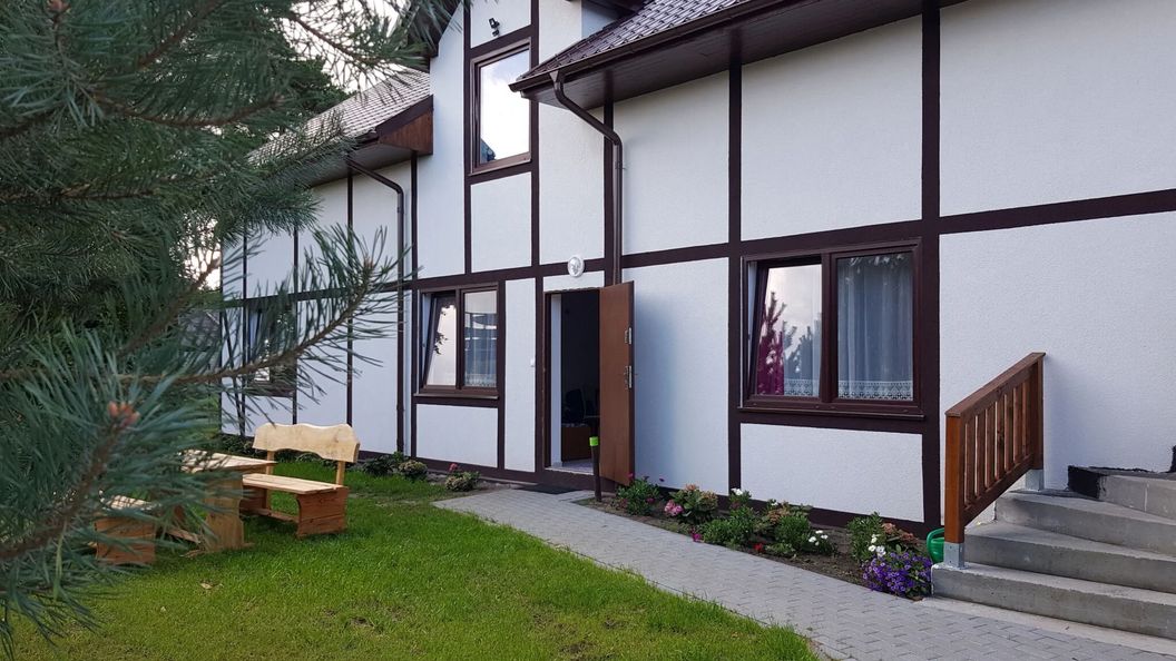 Pensjonat Sosnowa zagroda Smołdziński Las (1)