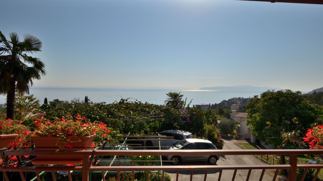 Apartment Nando Lovran (1)