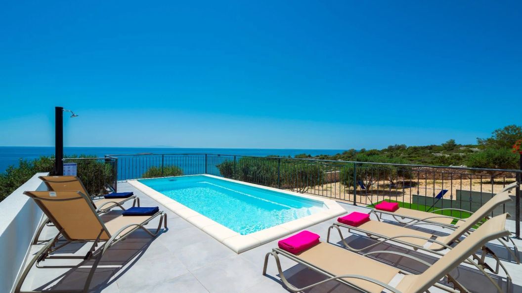 Villa Adio Mare Razanj (1)