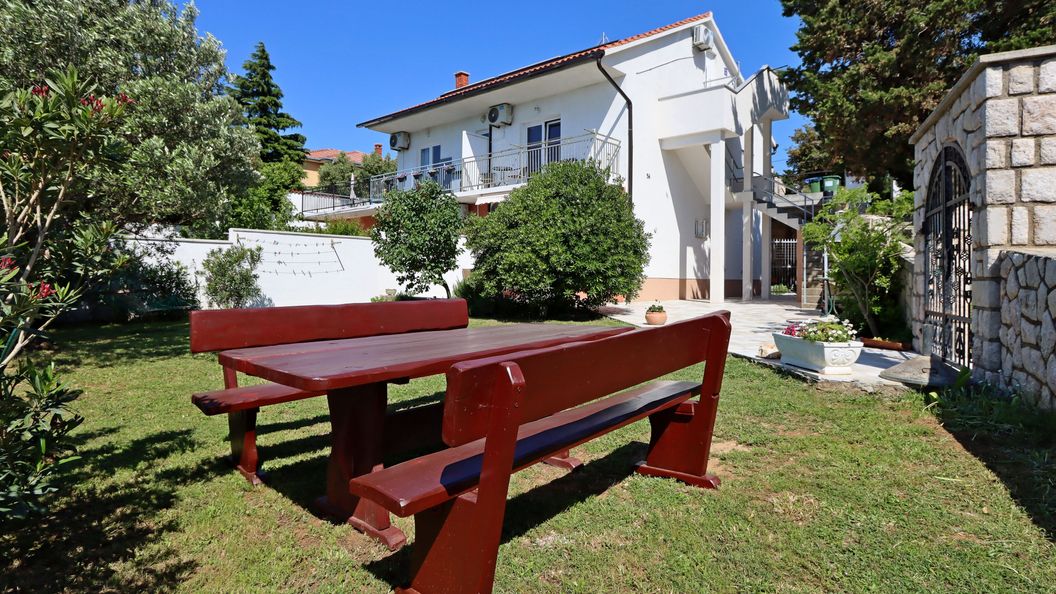 Apartmanok A Tenger Mellett Novi Vinodolski - 19981 (1)