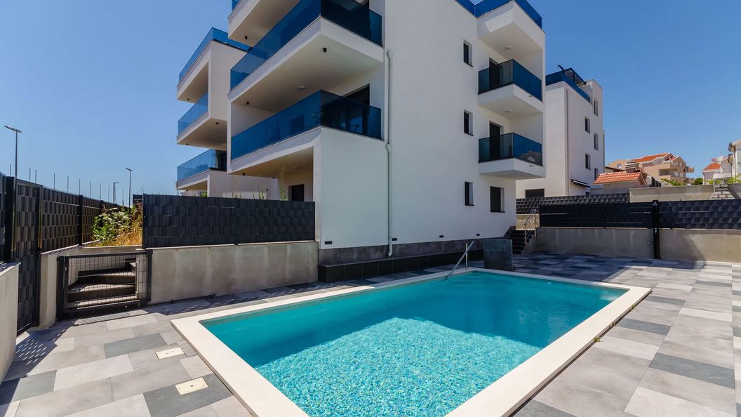 Apartment Linda Okrug Gornji (1)