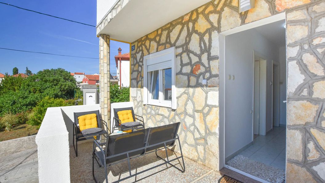 Apartment S and E Kali (1)