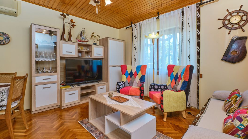 Apartmanok Parkolóhellyel Mali Losinj, Losinj - 19629 Mali Lošinj (1)