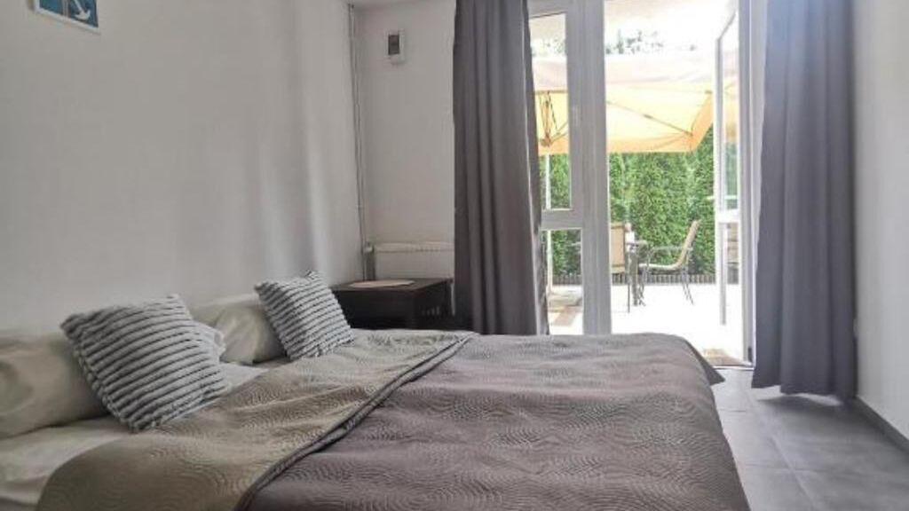 Avangarda Mielno Pokoje Gościnne (1)