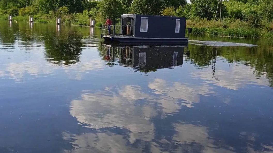 Pływający dom Warszawa (1)