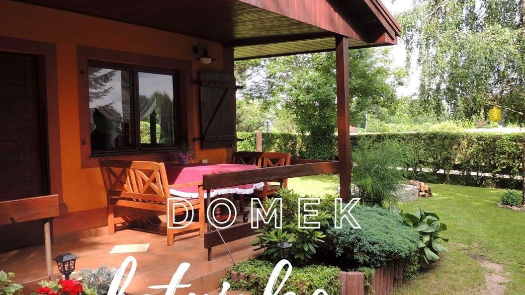 Dom nad jeziorem i w otoczeniu lasów Biskupiec (1)