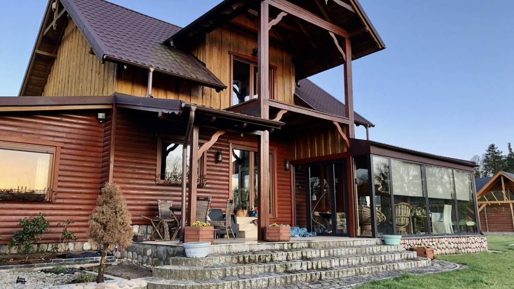 DOM NAD JEZIOREM - BASEN - SAUNA - JACUZZI - KORT TENISOWY Zduny (1)