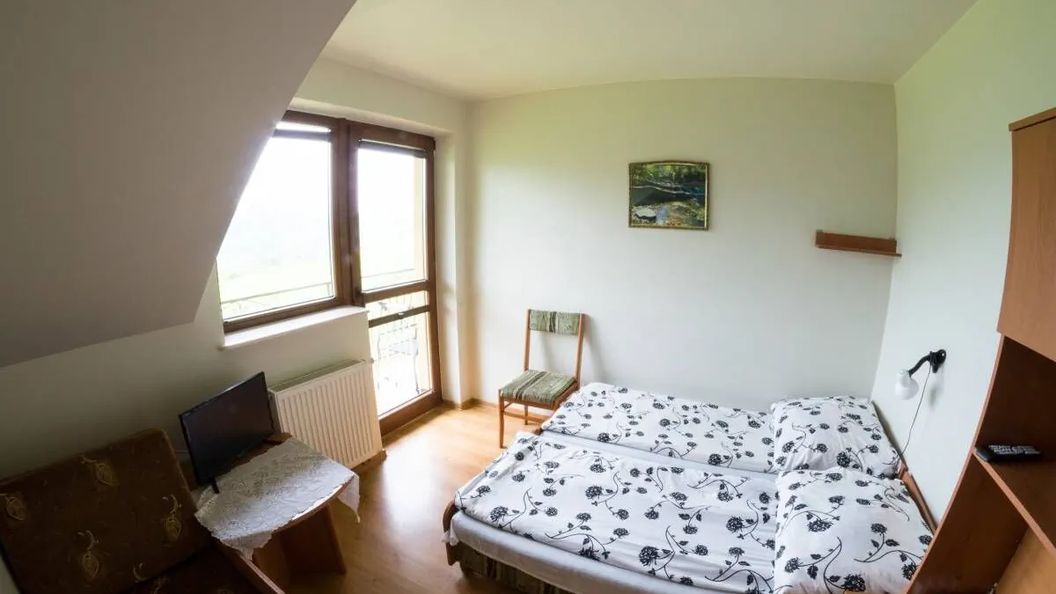 Noclegi Nad Soliną Bóbrka (1)