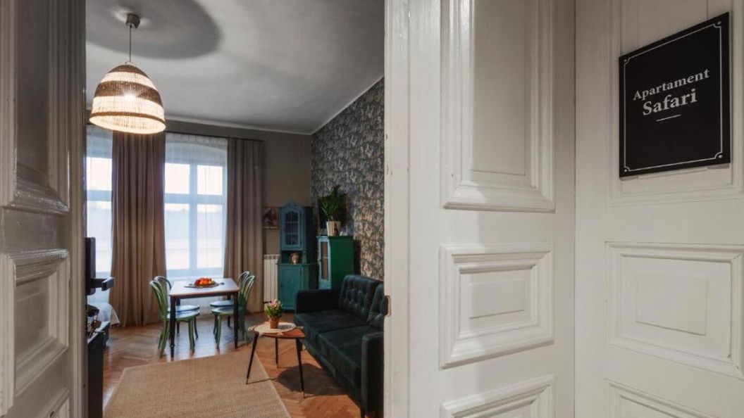 Apartamenty Piotrkowska 82 by Good Time Łódź (1)