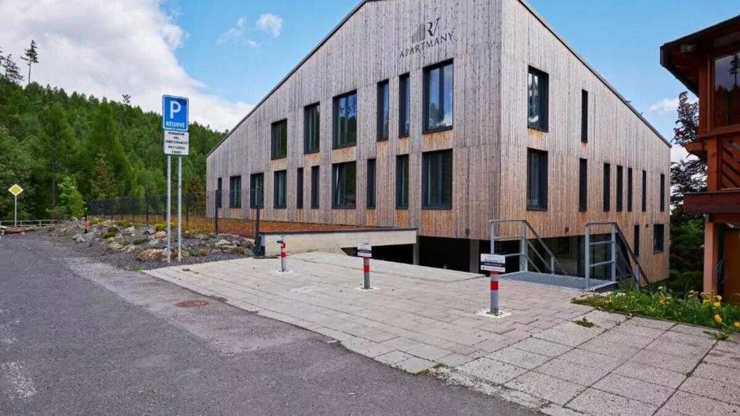 RV Apartment Sapphire Starý Smokovec (1)