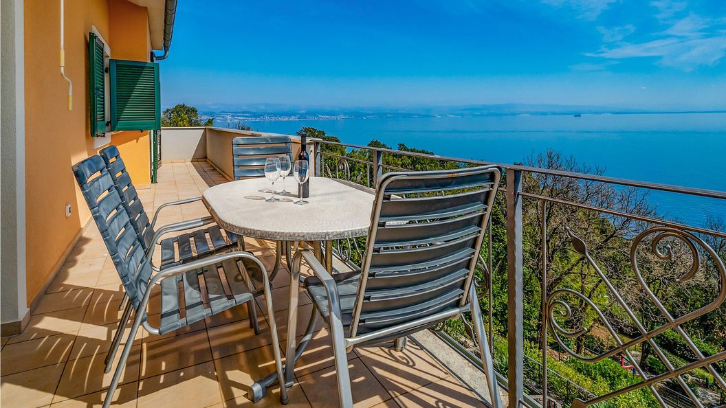 Apartman Mošćenička Draga - CKU320 (1)