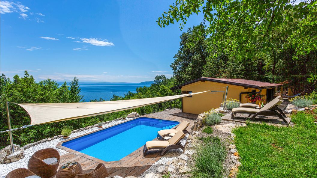 Vendégház Lovran - CKU268 (1)