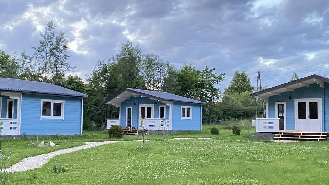 Niebieska Osada Kotlina Kłodzka (1)