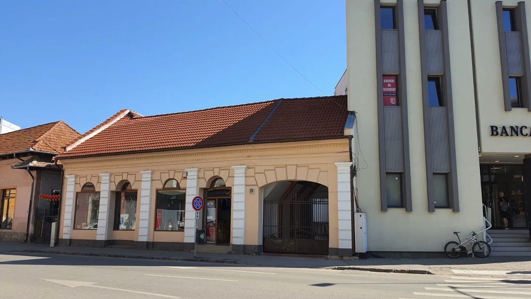 Casa Rosa Sfântu Gheorghe (1)