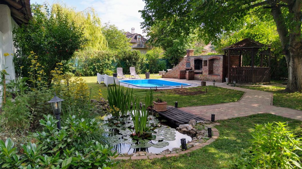 Bárczy Villa Balatonszárszó (1)