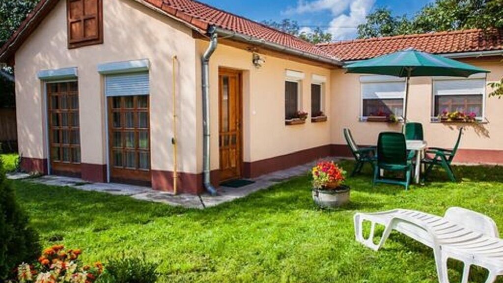 Zoltán Vendégház Visegrád (1)