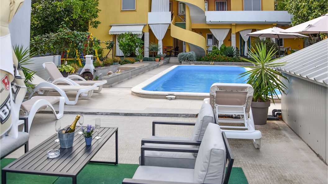 Apartman Pakoštane - CDA037 (1)