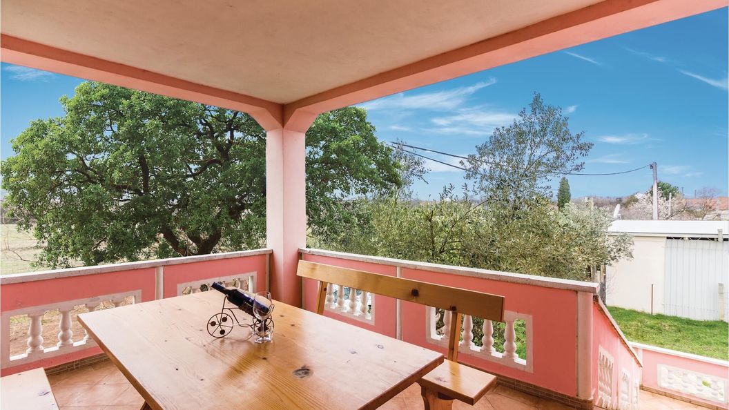 Apartman Pula - CIR258 (1)