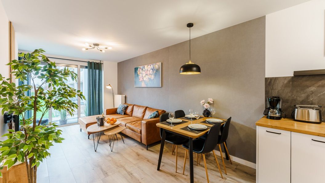 Perłowa Przystań Rent - Bursztyn (1)