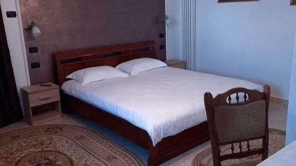 Casa Nady & Luck Turda (1)